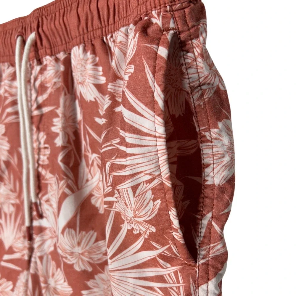 Rails mens swim